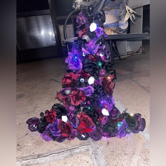 Witch hat Halloween wreath - Picture 6 of 6